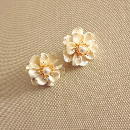 Aretes Flor Perla